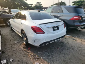 Mercedes-Benz C300 Base C300 AWD 4MATIC Sedan 2018 White