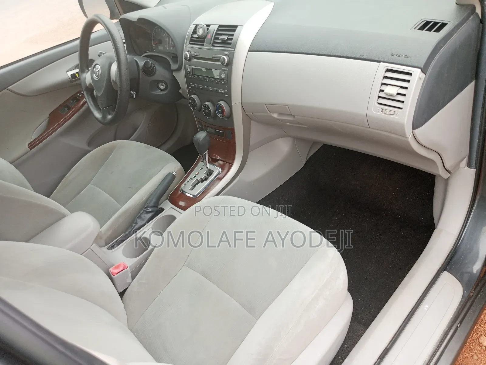 Toyota Corolla 2012 Gray
