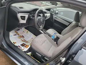 Toyota Corolla LE 4dr Sedan (1.8L 4cyl CVT) 2016 Gray