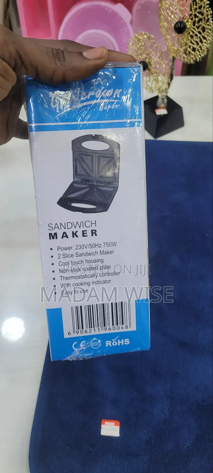 Sandwich Maker. Good Quality