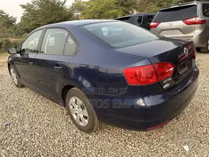Volkswagen Jetta 2.0 Automatic 2012 Blue