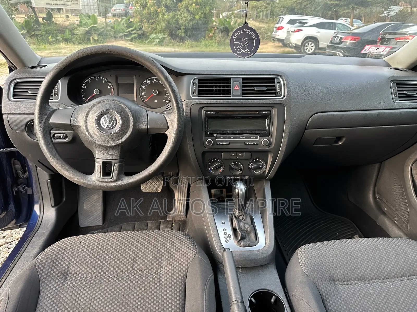 Volkswagen Jetta 2.0 Automatic 2012 Blue