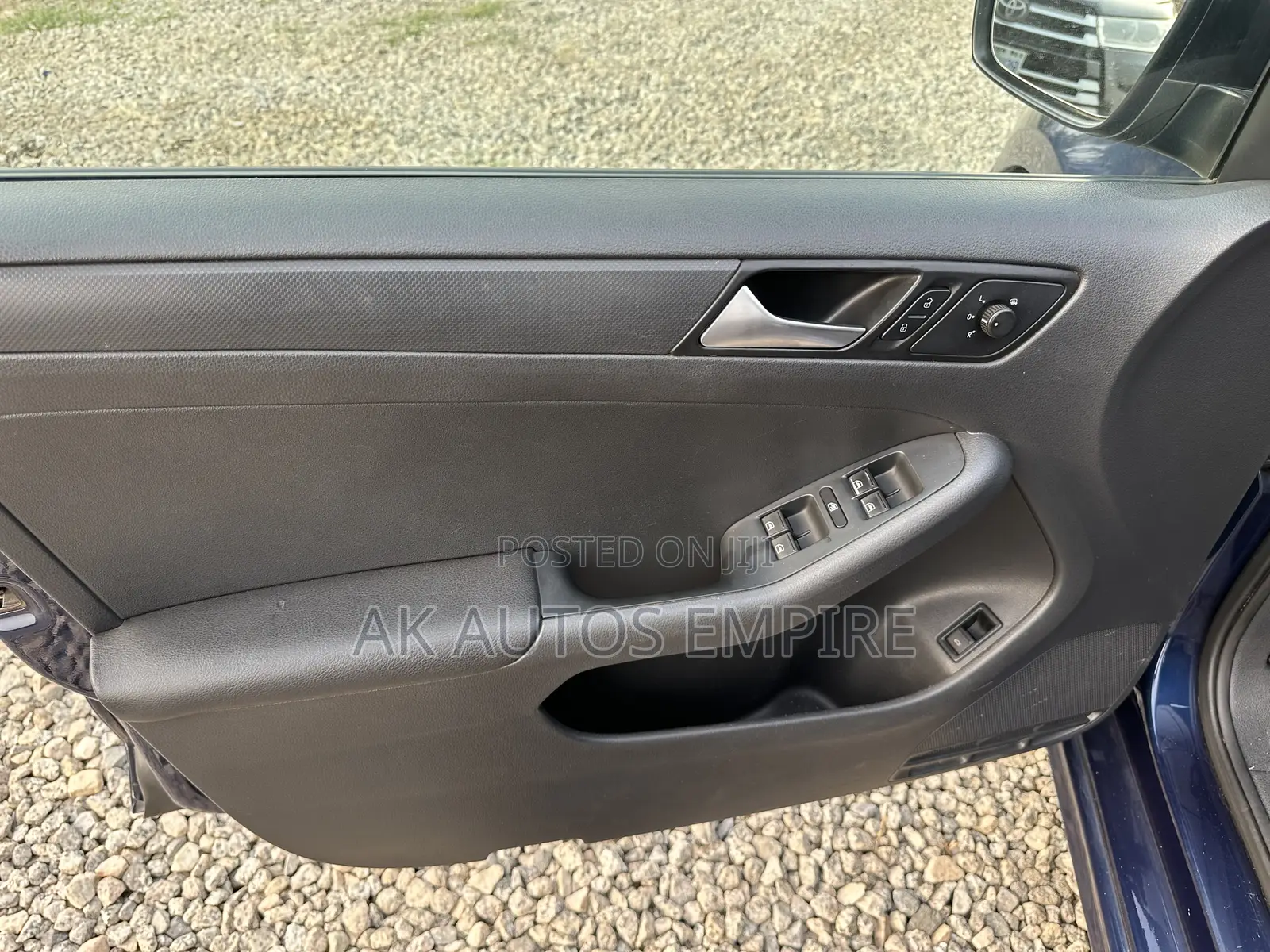 Volkswagen Jetta 2.0 Automatic 2012 Blue