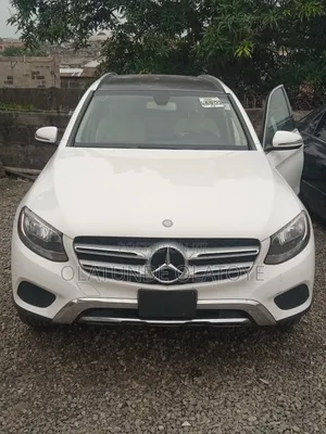 Mercedes-Benz GLC-Class 2017 White