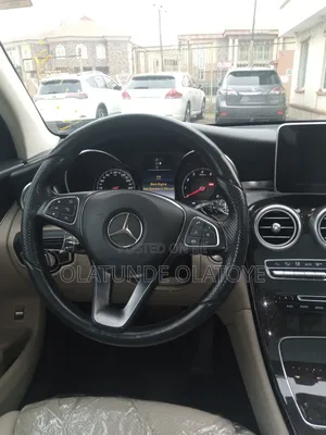 Mercedes-Benz GLC-Class 2017 White