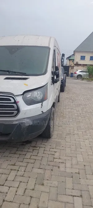 Ford Transit 2016 White