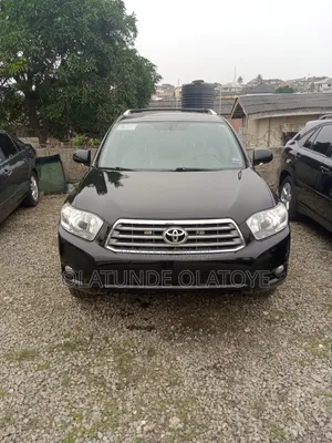 Toyota Highlander Limited 2010 Blue