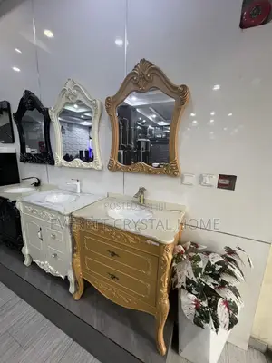 Royal Cabinet Basin
