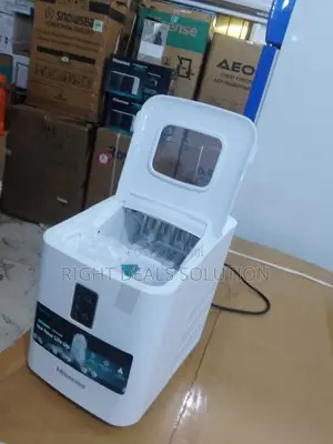 Hisense 12kg Ice Cube Maker – Reliable Partner for Every Gathering