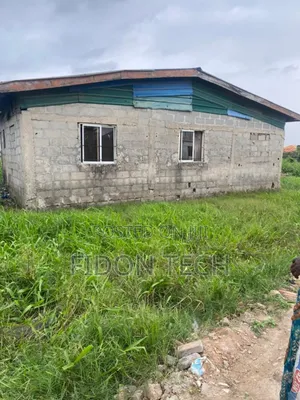 3bdrm Bungalow in Kosofe for sale
