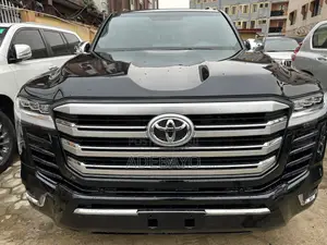 Toyota Land Cruiser 79 Series 2024 Black