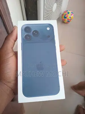 New Apple iPhone 17 Pro Max 256 GB Blue