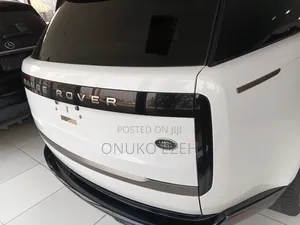 Land Rover Range Rover Vogue 2023 White