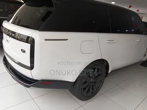 Land Rover Range Rover Vogue 2023 White