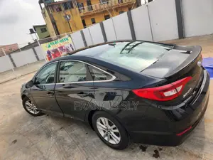 Hyundai Sonata Base Sedan FWD (2.4L 4cyl 6A) 2017 Black