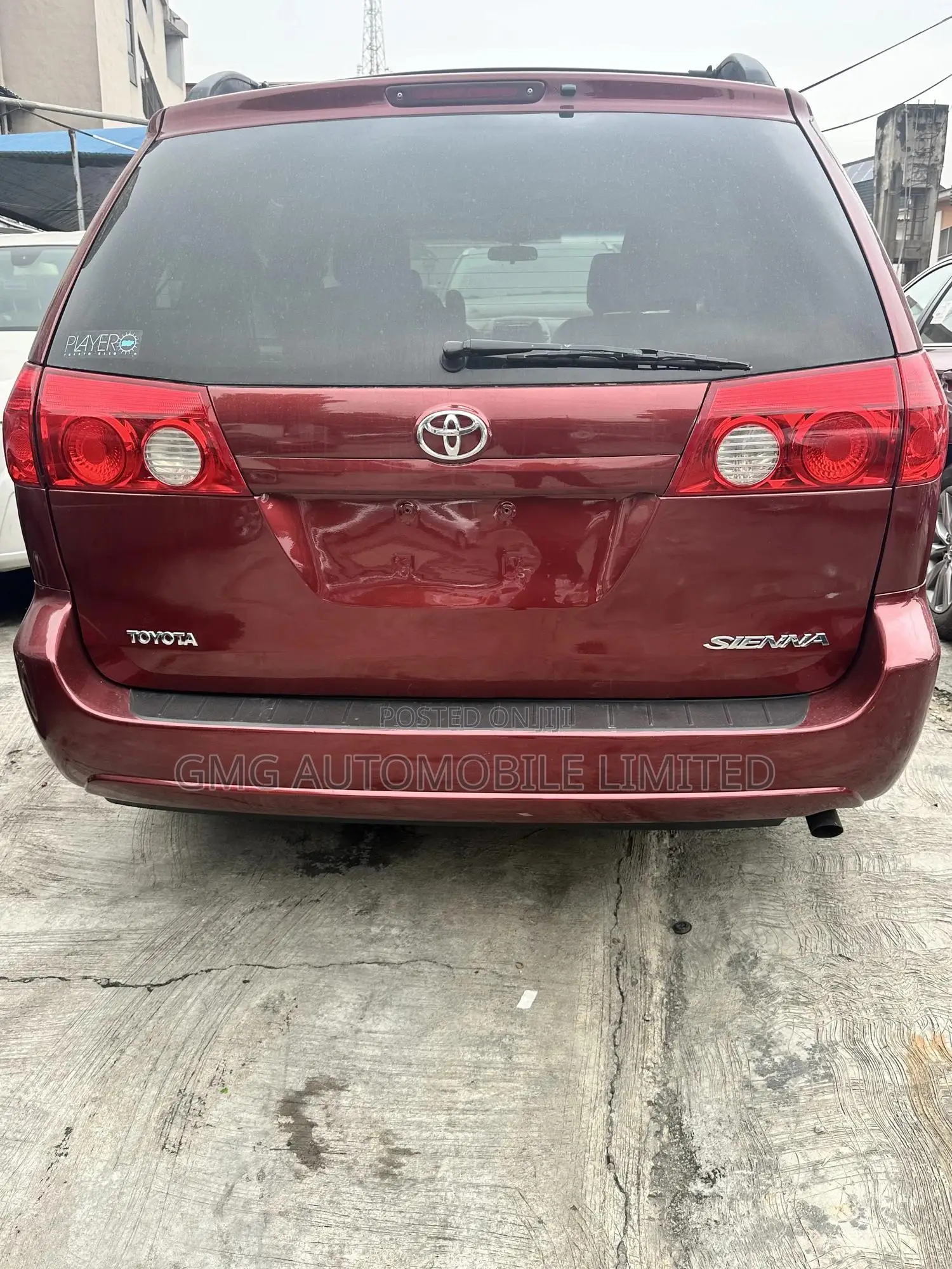 Toyota Sienna 2007 Red