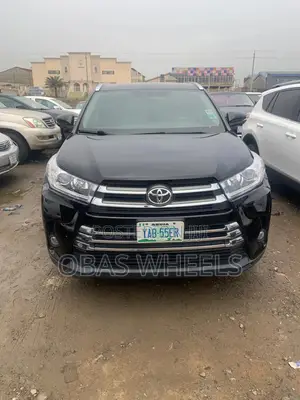 Toyota Highlander XLE V6 4x2 (3.5L 6cyl 6A) 2016 Black