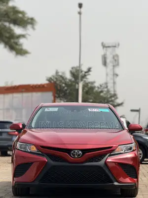 Toyota Camry SE (2.5L 4cyl 8A) 2019 Red