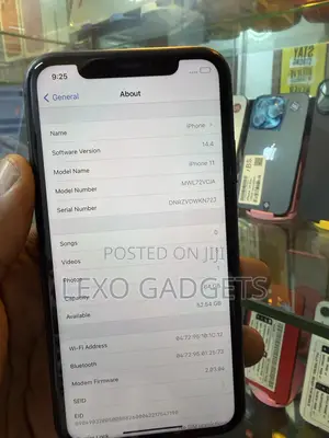 Apple iPhone 11 64 GB Black