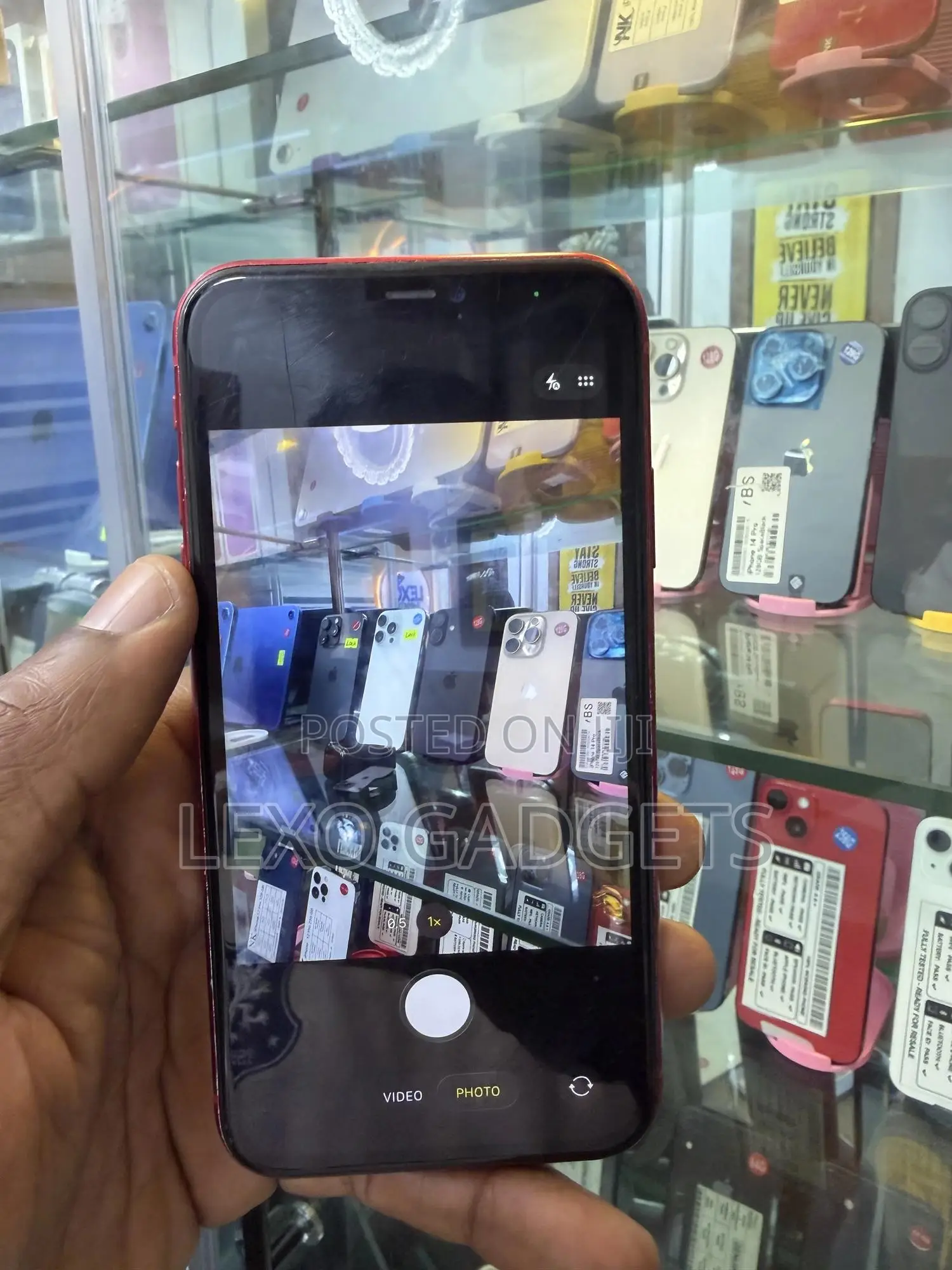 Apple iPhone 11 128 GB Red