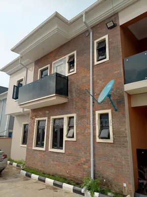 Furnished 3bdrm Block of Flats in Masiogo Estate Elebu, Oluyole