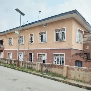 12bdrm Apartment in Ojuelegba for sale