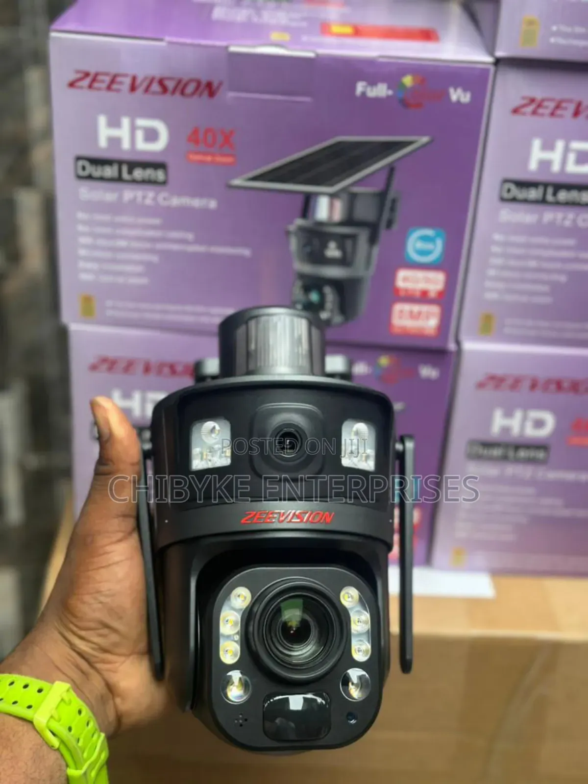 40x Zoom 4g Ultra Hd Double Lens Solar PTZ Camera With Auto Tracking.