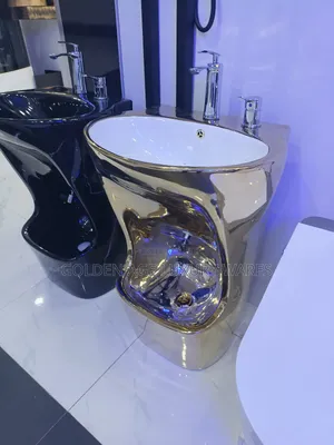 Gold and White Ablution Ablution Basin