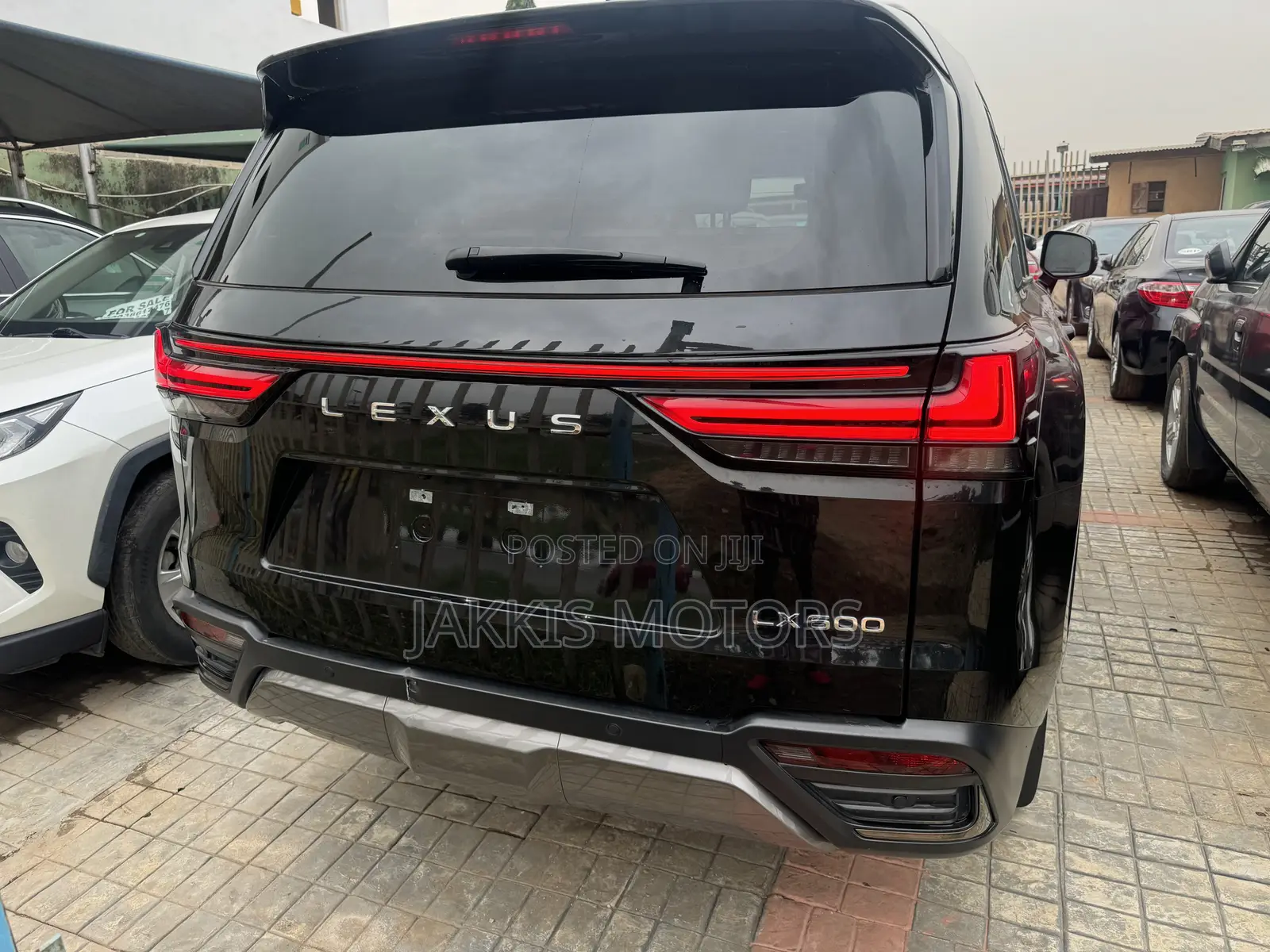 Lexus LX LX 600 2022 Black