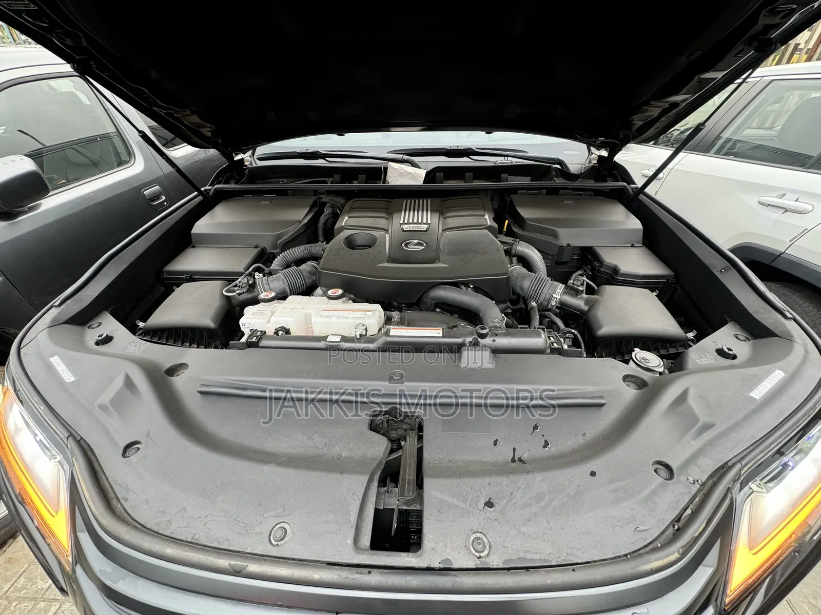Lexus LX LX 600 2022 Black