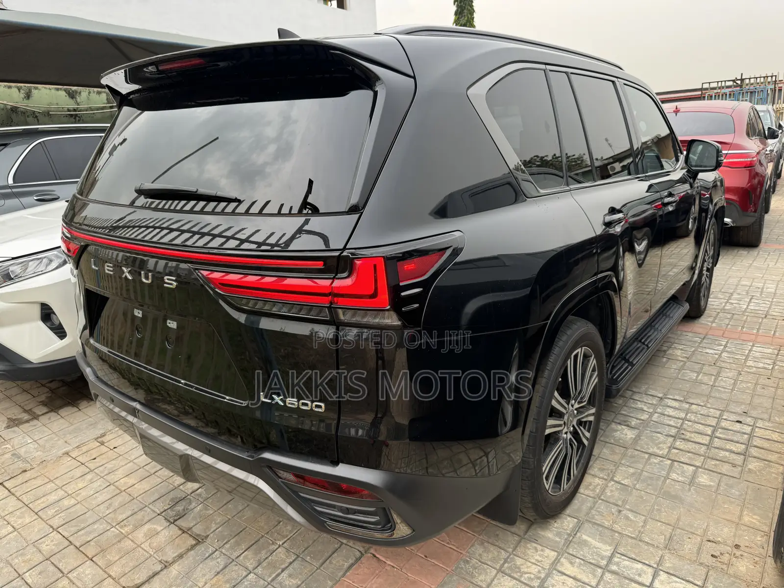 Lexus LX LX 600 2022 Black