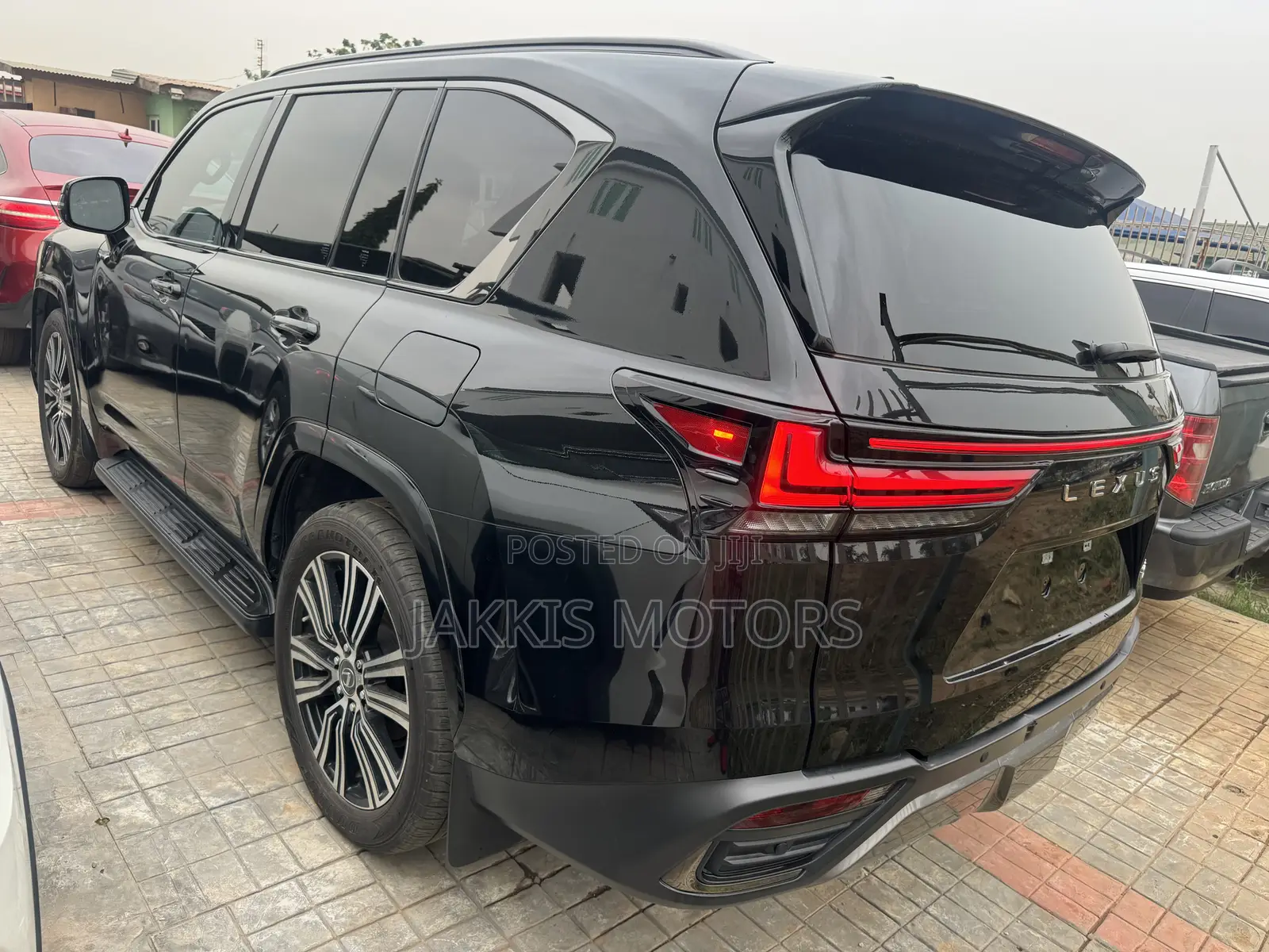 Lexus LX LX 600 2022 Black