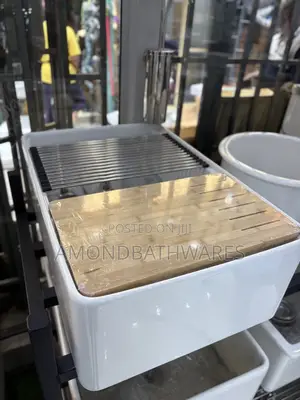 Single Bowl Ceramic Sink