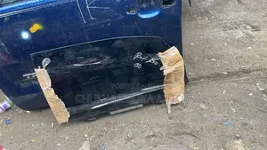 Door Glass Rx350 2015