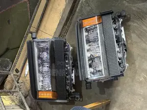 Set Headlights Land Cruiser 2025
