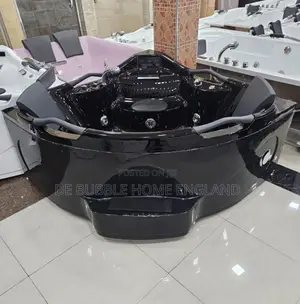 3 Handle Jacuzzi Black