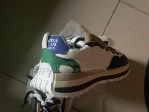Desinger Sneaker