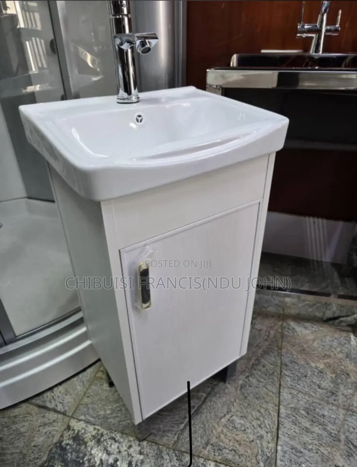 Cabinets Basin