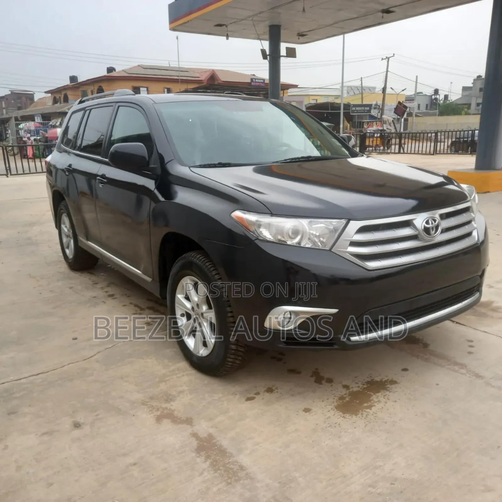 Toyota Highlander SE 2012 Black