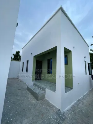 4bdrm Bungalow in Abdulsalam Estate, for sale