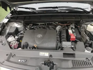 Toyota Highlander XLE 2022 White