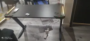 Black Gaming Desk
With Leds Light 1.2meter
