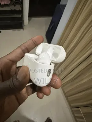 Original Airpods Pro 2 Charging Case - Type C - Charging Port.
