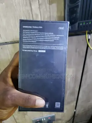 New Samsung Galaxy S10 Plus 128 GB Black