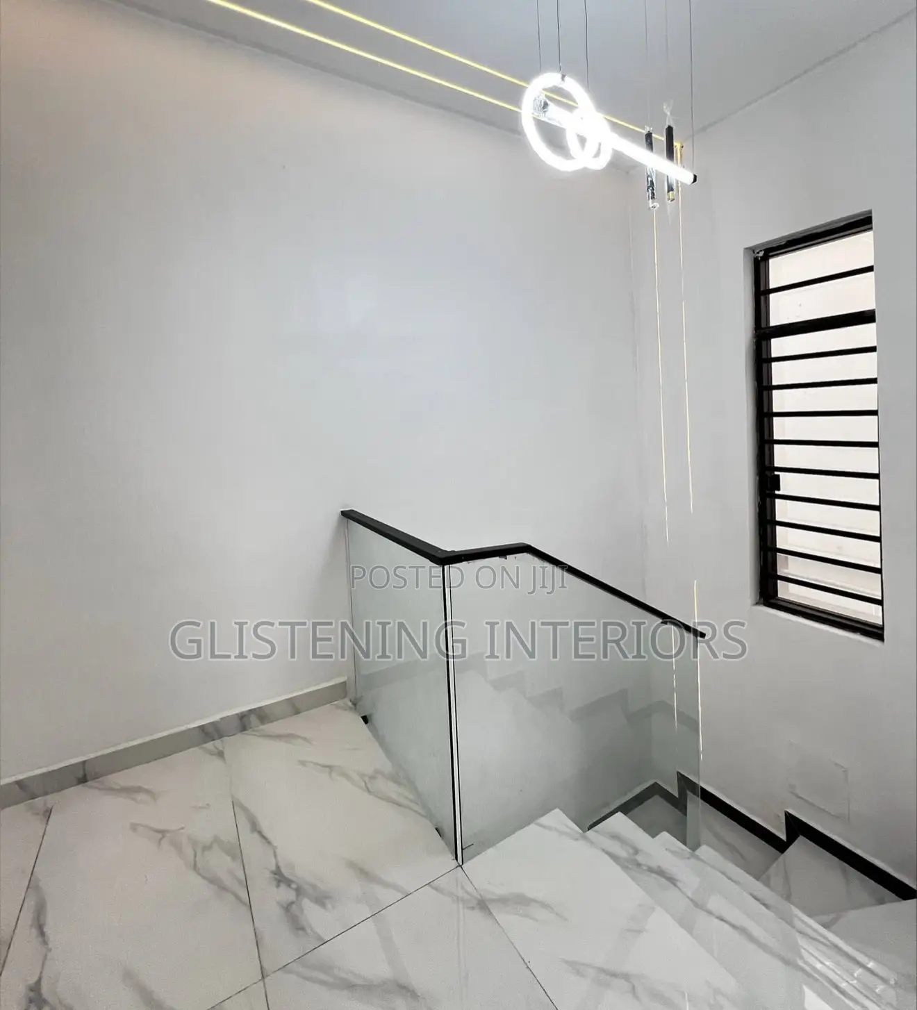 Staircase Side 10mm Tempered Plain Glass