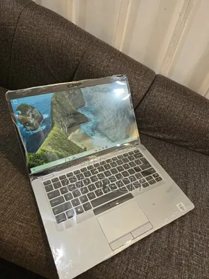 Laptop Dell Latitude 5410 8GB Intel Core i7 SSD 256GB