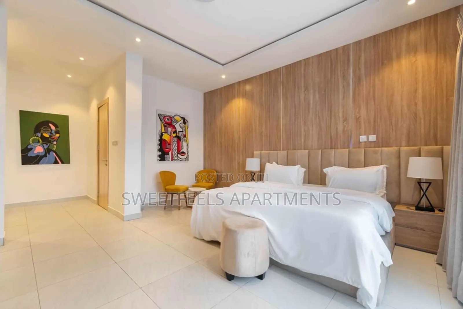 Cozy and Cute 2 Bedroom Apartment With a Rooftop Pool