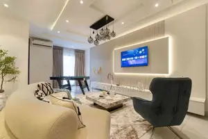 Cozy and Cute 2 Bedroom Apartment With a Rooftop Pool