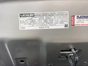 Lexus LX 600 2024 Gold