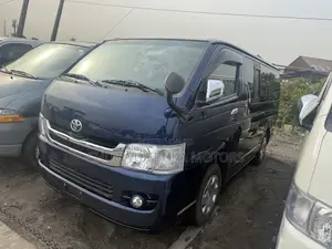 Toyota HiAce 2012 Blue